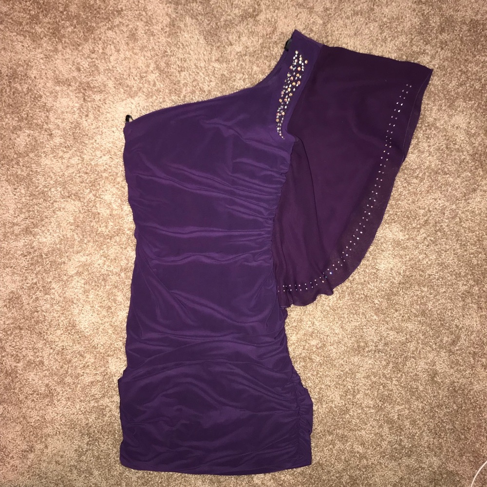 Deb Flowy One-Sleeved Bodycon Dress